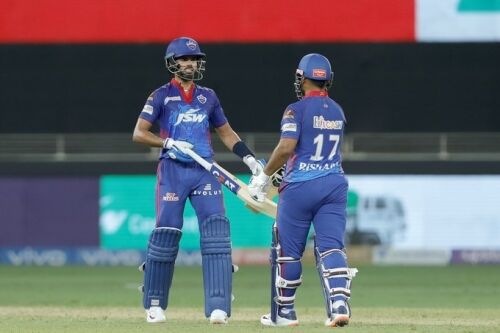 Delhi Capitals beat Sunrisers Hyderabad by 8 wickets to reclaim top spot Image