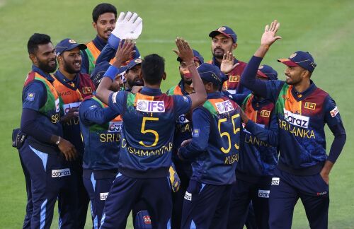 Sri Lanka beat Australia by four runs, seal series Image