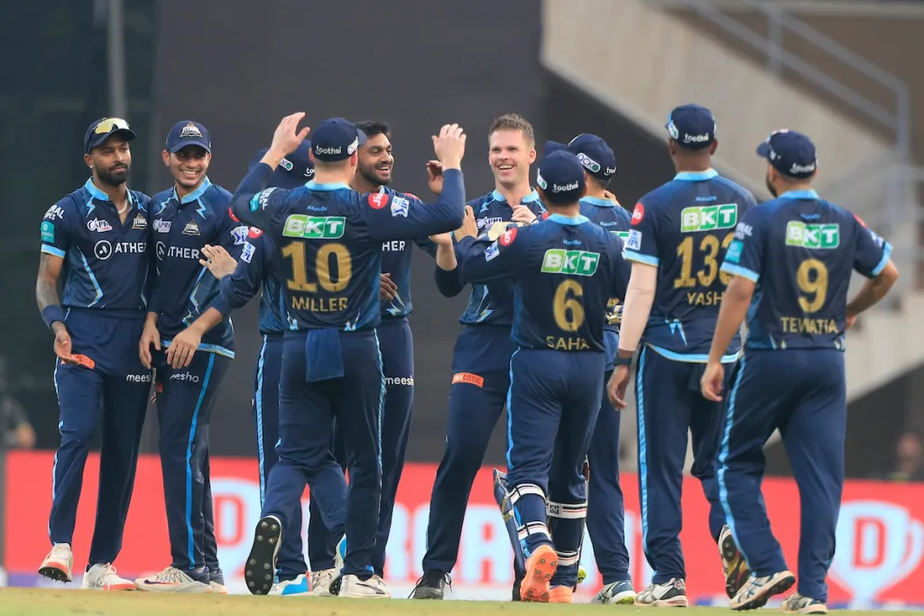 IPL 2022, Match 35, GT vs KKR: Gujarat reclaim top spot after eight-run win Image