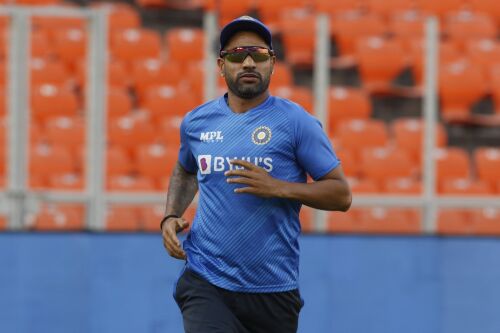 Shikhar Dhawan unlikely to make it to India squad for T20 World Cup : Sunil Gavaskar Image