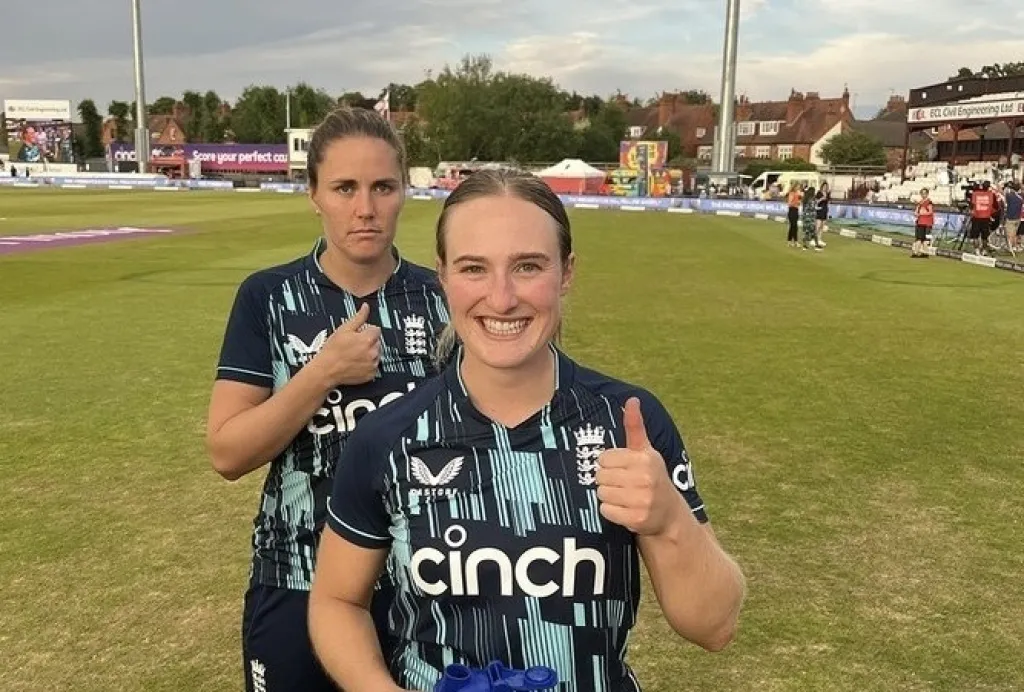 Emma Lamb slams maiden ton as England Women crush South Africa in opening ODI Image