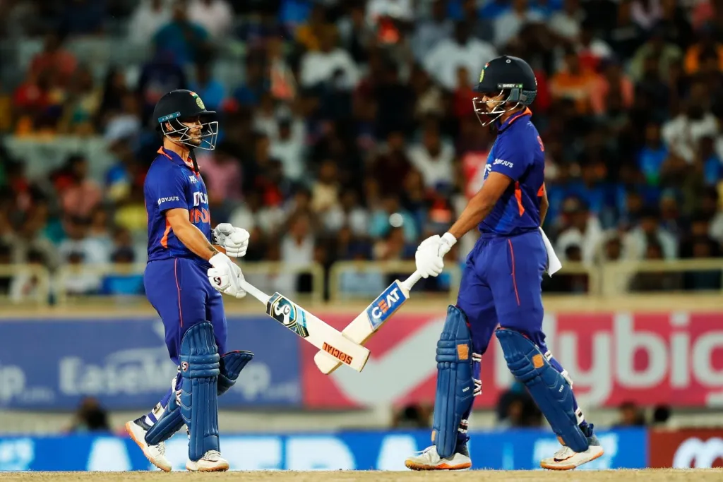 IND v SA, 2nd ODI: Iyer's unbeaten 113, Kishan's 93 give India an emphatic seven-wicket win over South Africa Image
