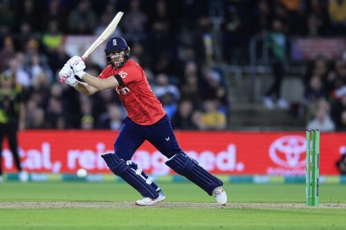 Dawid Malan terms England's central contracts 'slightly strange' after being handed incremental deal Image