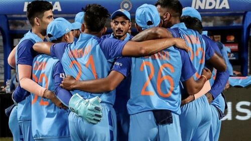 2nd T20I: Pandya blames poor efforts in powerplay of both innings for India's 16-run loss to Sri Lanka Image