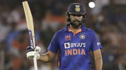 2nd ODI: Rohit's fifty, Gill's unbeaten 40 lead India to 8-wicket win over New Zealand Image