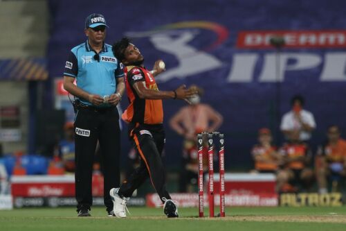 T Natarajan out of IPL 2021 due to knee injury Image