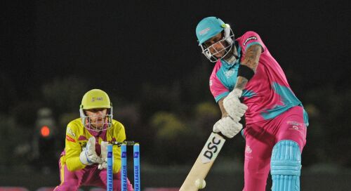 HALES HAMMERS 97 AS HEAT FIRE IN PAARL Image