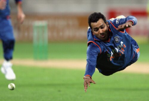 Rohit Sharma hit on the thighs during net session ahead of T20Is against Bangladesh Image