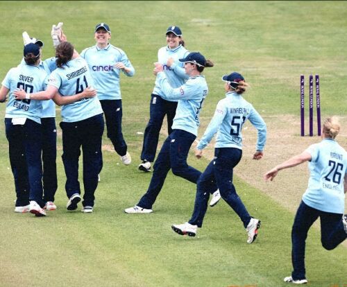 England thrash India in first Women’s ODI Image