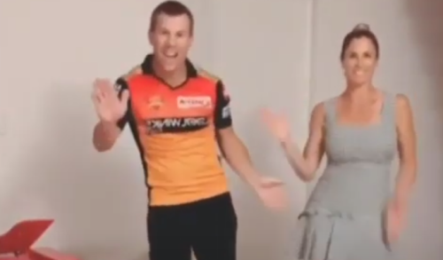 VIDEO: David Warner dances to ‘Butta Bomma’ with wife & daughter Image